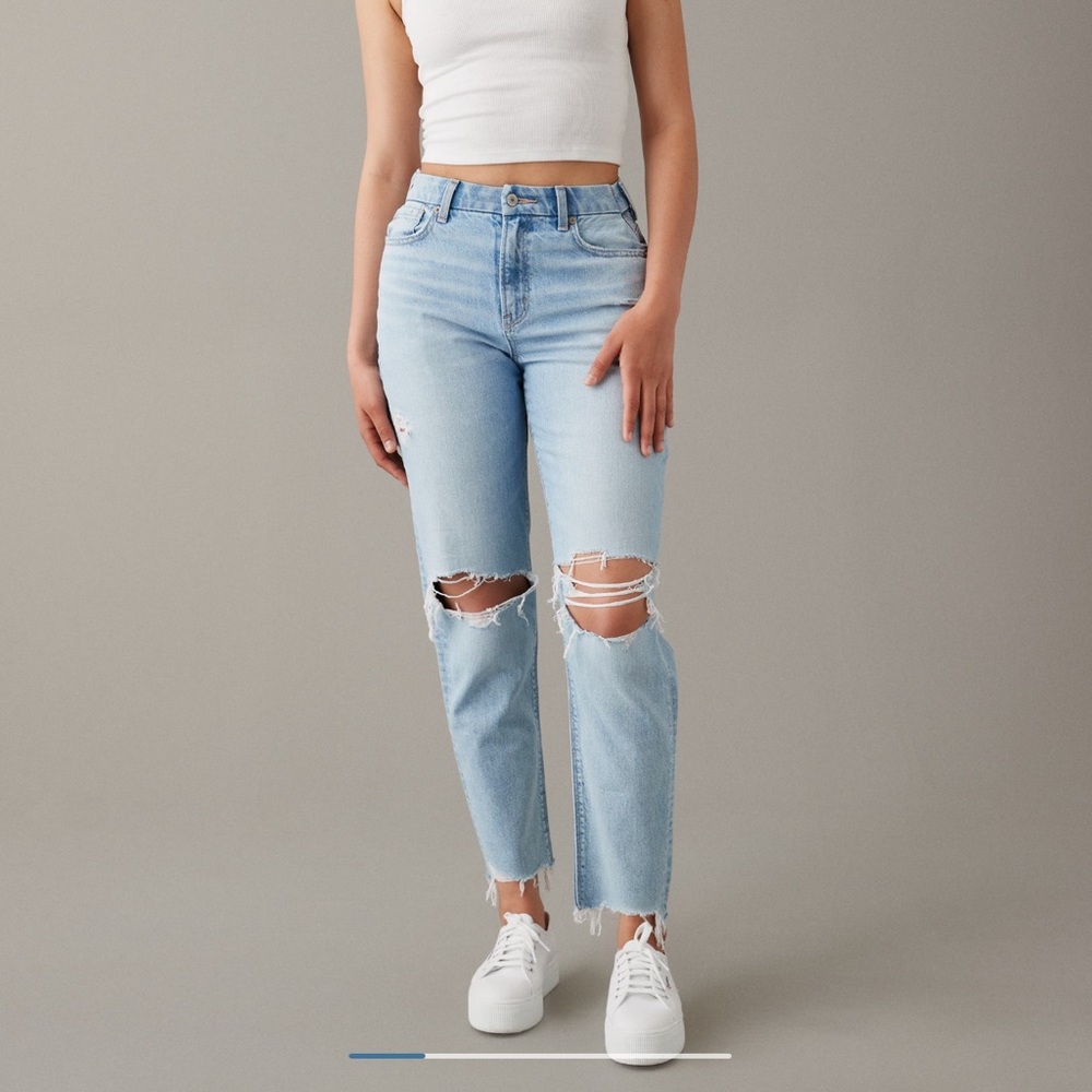 NWT American Eagle Curvy Mom Jean